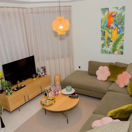 Yulia Villa