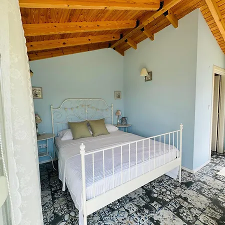 Yulia Villa Epanomi